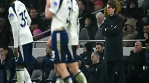 拜仁球员尊崇孔帕尼，其影响力胜过图赫尔与纳格尔斯曼