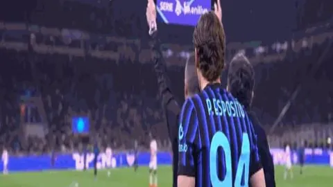 “新加坡南洋杯赛事启幕：棋坛泰斗聂卫平展露高超棋艺”